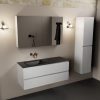 wastafel Urban solid surface links zonder kraangat met spiegelkast